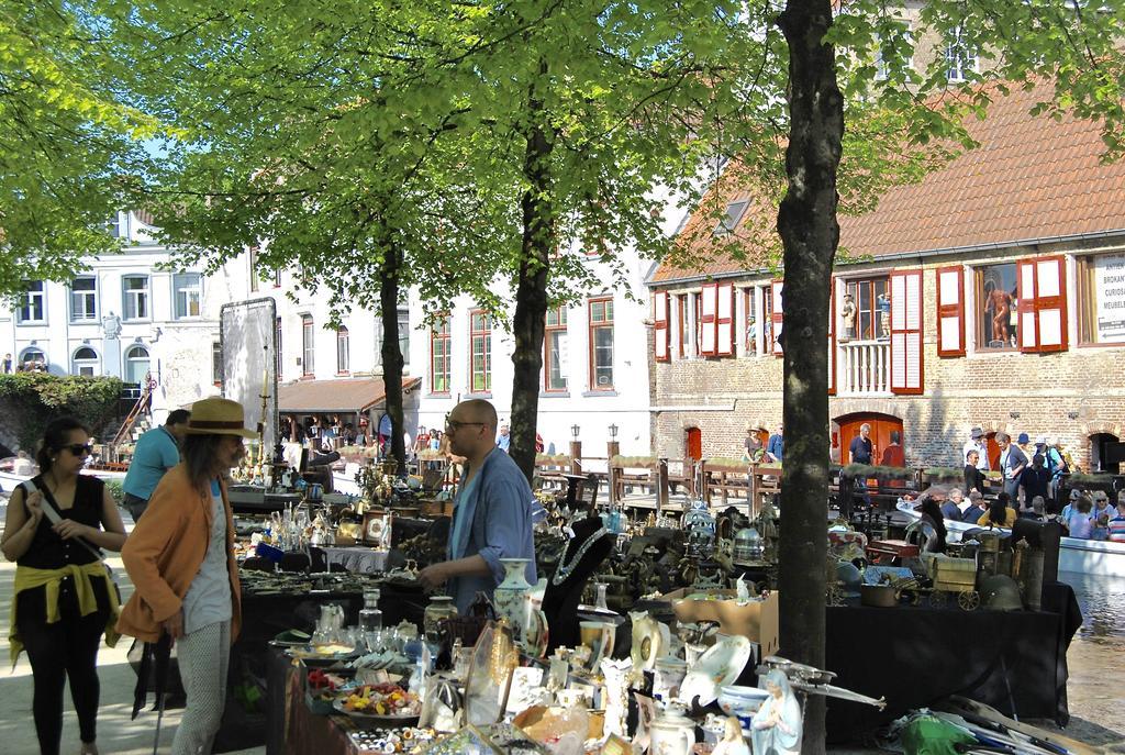 Hotel Duc De Bourgogne Bruges Exterior photo