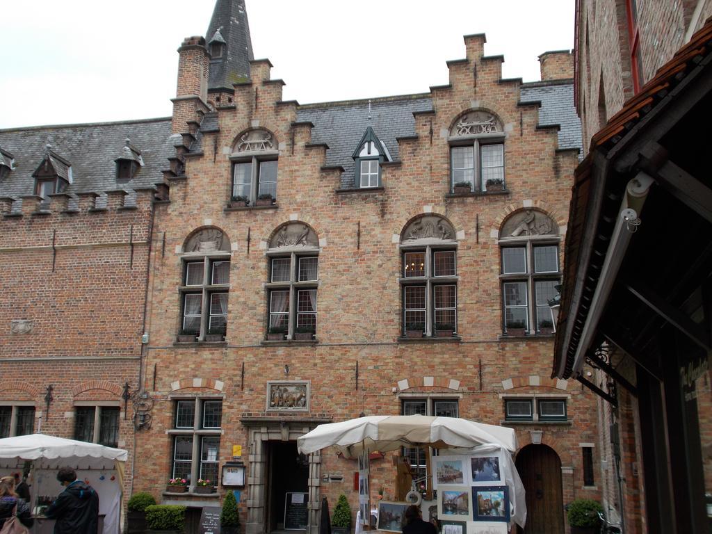 Hotel Duc De Bourgogne Bruges Exterior photo